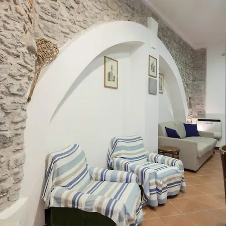 La Cantina Di Lorenza Vernazza