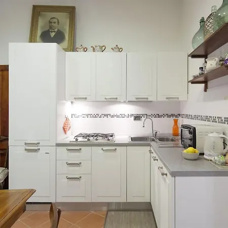La Cantina Di Lorenza Apartment *