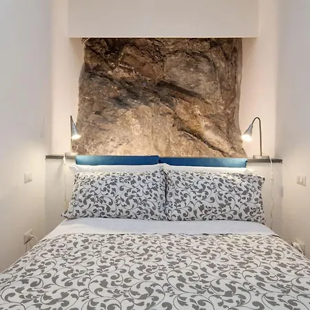 Apartment La Cantina Di Lorenza